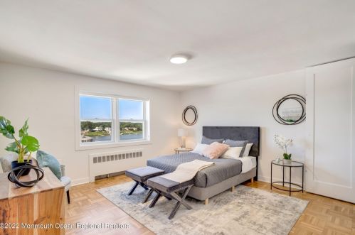 122-A5 Bodman Pl, Tinton Falls NJ  07701-1014 exterior