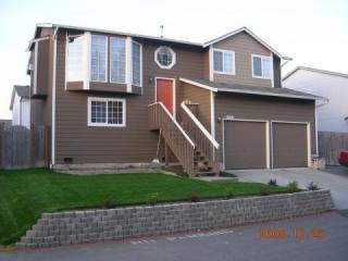 16841 Snoqualmie Ln, Monroe, WA 98272-2908