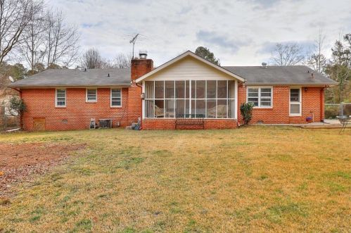 2149 Rockdale Cir, Lithonia, GA 30078-3450