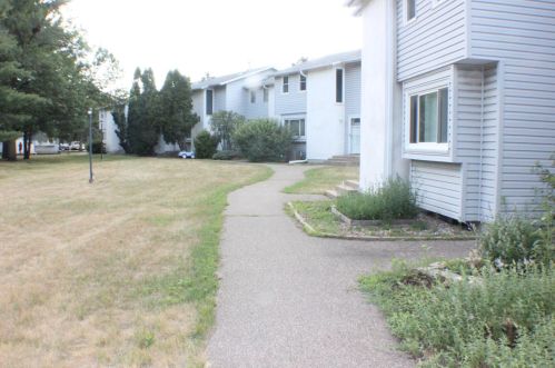 3650 Brookdale Dr, Minneapolis MN  55443-2851 exterior
