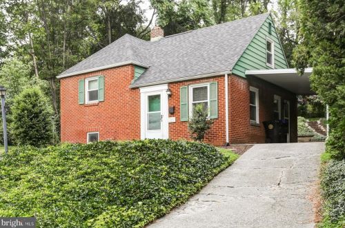 3154 Brookwood St, Harrisburg, PA 17111-1713
