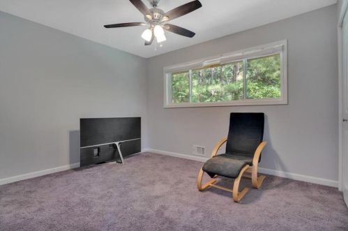 1320 Heatherland Dr, Atlanta GA  30331-7406 exterior