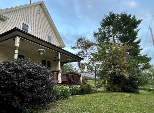76 Mill St, Brewer, ME 04412-2509
