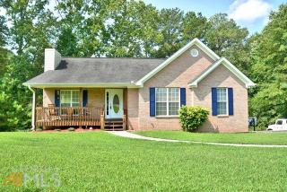 44 Ridge Dr, Tallapoosa, GA 30176-1090