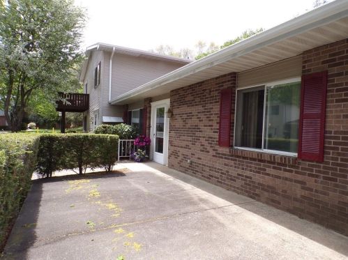 552 Quisset Ct, Warwick, RI 02886-1714