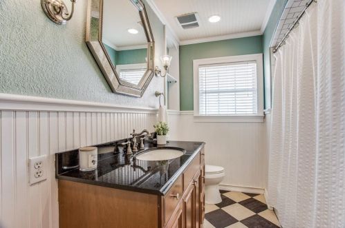 4216 Locke Ave, Fort Worth TX  76107-5520 exterior