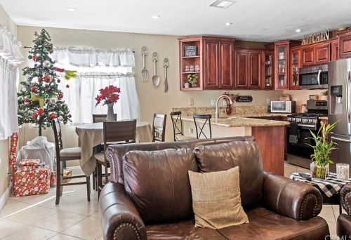 4565 Meredith, Riverside CA  92505-1536 exterior