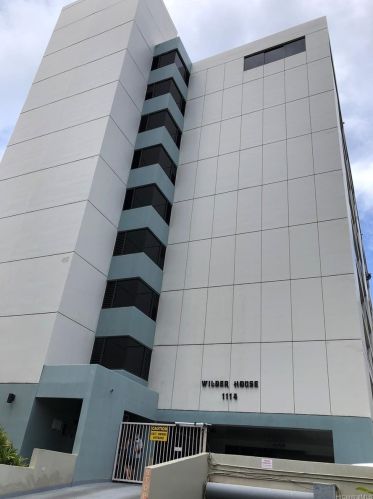 1114 Wilder Ave, Honolulu HI  96822-2776 exterior