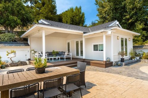 10228 Overhill Dr, Santa Ana CA  92705-1595 exterior