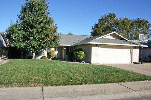 1783 Sterling Dr, Redding, CA 96003-3069