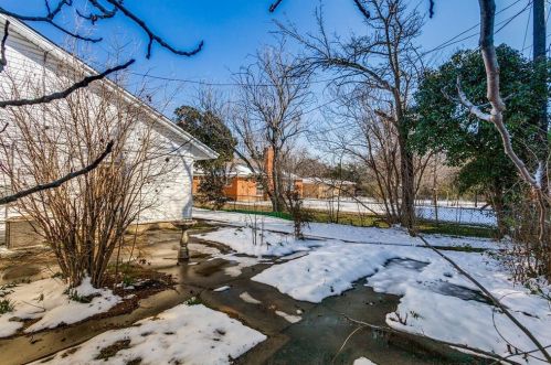 1905 Hilltop Dr, Garland TX 75042-8310 exterior