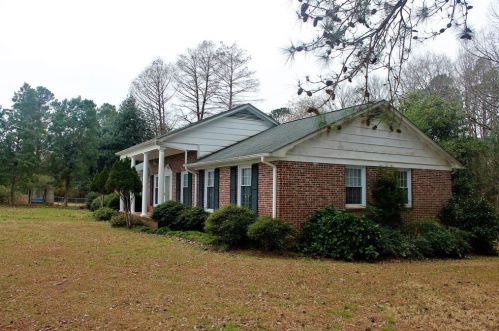 1259 Jefferson St, Mc Cormick, SC 29835-7743