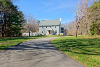 45 Central Rd, Rye, NH 03870-2523