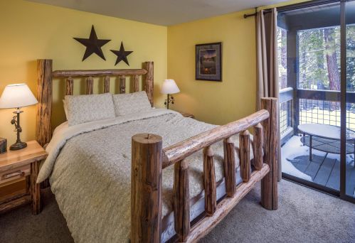 3015 Silver Strike, Truckee CA  96161-4207 exterior