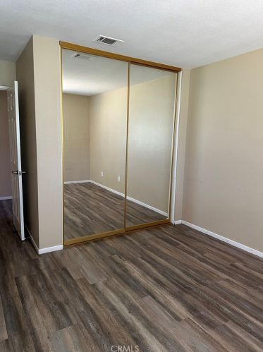 5610 Falling Leaf Ln, Riverside CA  92509-7308 exterior