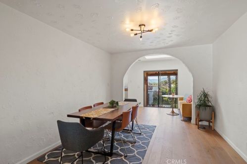 2028 Rangeview Dr, Glendale CA  91201-1146 exterior