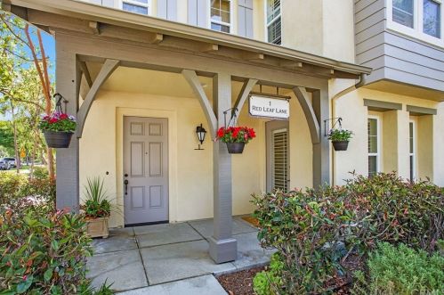 1 Red Leaf Ln, San Juan Capistrano, CA 92694-1249
