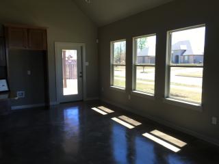 1340 Biltmore Gdns, Conway AR  72034-6490 exterior