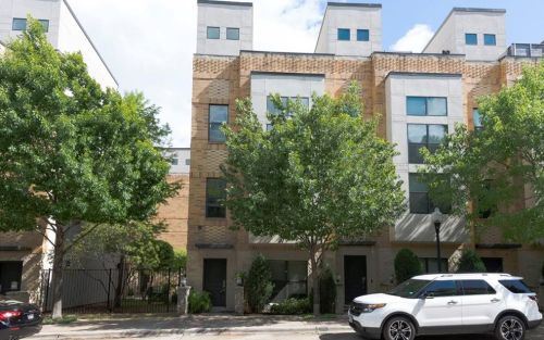 620 Bluff St, Fort Worth TX  76102-2309 exterior