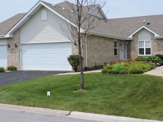627 Enclave Ln, Manteno, IL 60950-6000