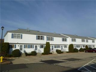 29 Commodore Cmns, Derby, CT 06418-2151
