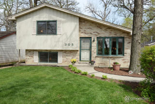 305 River Glen Ave, Elmhurst, IL 60126-2108