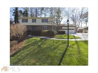 3730 High Green Dr, Marietta, GA 30068-2532
