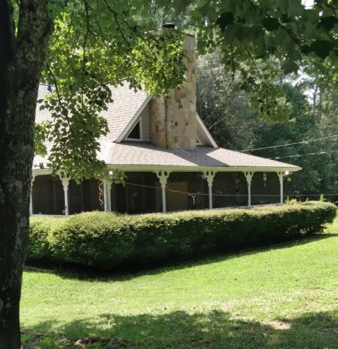 873 Cowan Rd, Conyers, GA 30094-4115