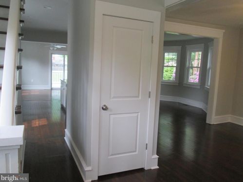 1105 Sycamore St, Haddon Heights NJ  08035-1615 exterior