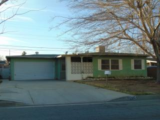 38851 Juniper Tree Rd, Palmdale, CA 93551-3831