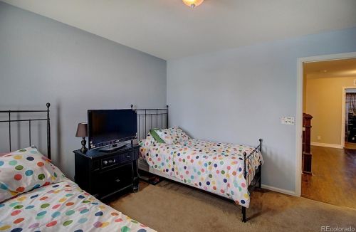 6607 Kewaunee Way, Aurora CO 80016-4310 exterior