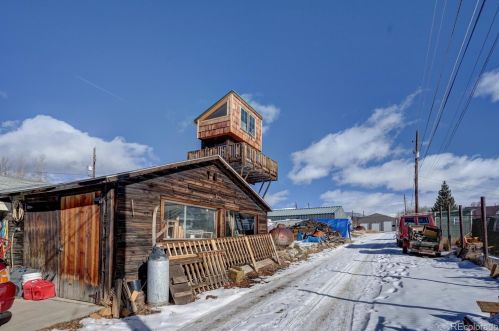 308 Poplar St, Leadville CO 80461-3350 exterior