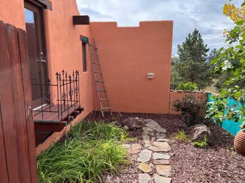 212 Matterhorn Cir, Horn Creek CO  81252-8729 exterior