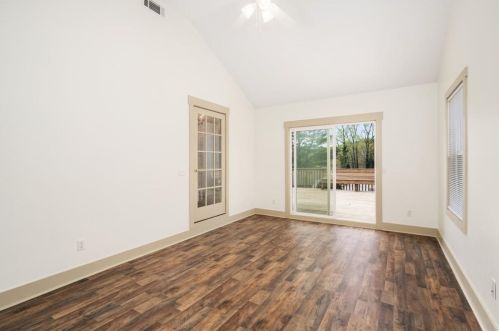 6463 Paula Ct, Rex GA 30273-1636 exterior