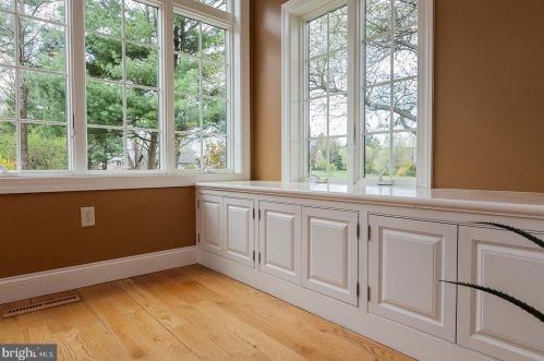 2006 Rachael Dr, Lancaster PA  17601-3655 exterior