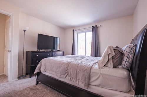 17822 Purdue Pl, Denver CO  80013-3335 exterior