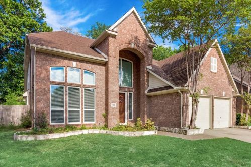 422 Rivercove Dr, Garland TX  75044-4920 exterior