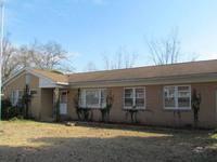 105 Bignon St, Barnwell, SC 29812-3020