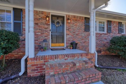 2334 Carrington Way, Marietta, GA 30067-7114