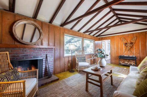 2724 Foothill Rd, Santa Barbara, CA 93105-2902