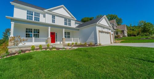 818 Shannon Dr, Crown Point, IN 46307-9042