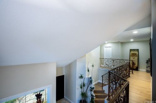 1 Salina, Irvine CA  92614-5388 exterior