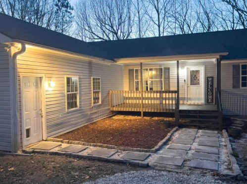 485 Orchard Rd, Big Canoe, GA 30143-2625