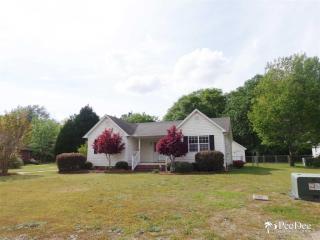 353 Fairhaven St, Florence, SC 29501-8728
