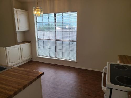 2548 Galemeadow Dr, Fort Worth TX  76123-1107 exterior