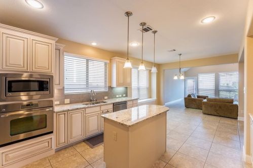 3549 Ballycastle Dr, Plano TX  75074-8873 exterior