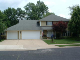 6120 Oak Leaf Ct, Peoria IL  61615-2240 exterior