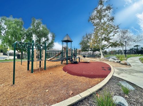 17617 Cedarwood Dr, Riverside CA  92503-7038 exterior