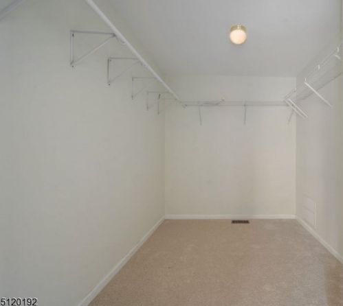 53 Saxton Dr, Hackettstown NJ  07840-1742 exterior
