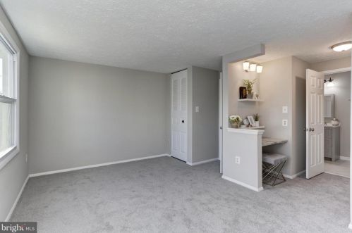 28 Avonshire Ct, Silver Spring MD 20904-6712 exterior